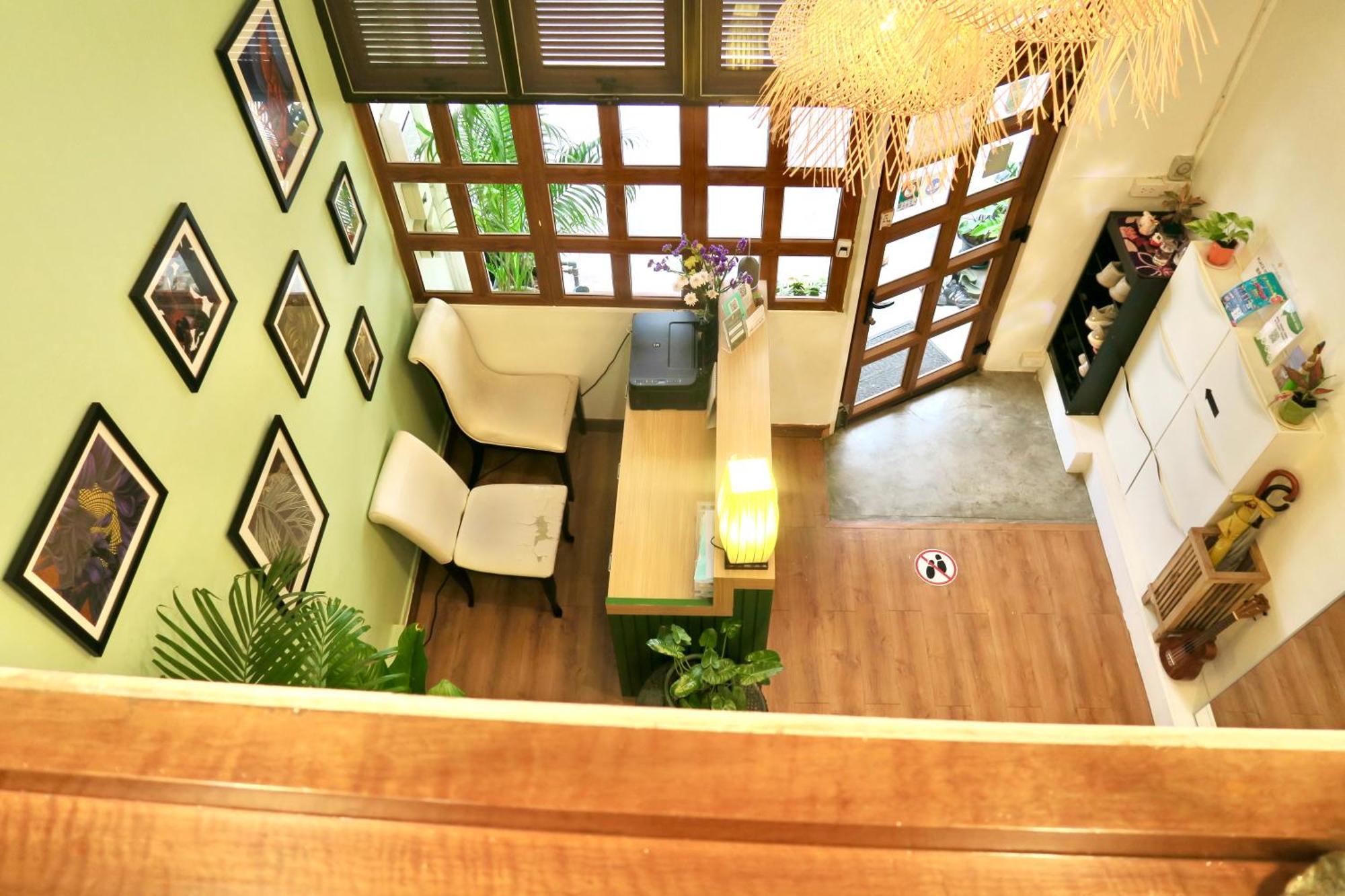 Les Fleurs Bangkok Hostel Экстерьер фото